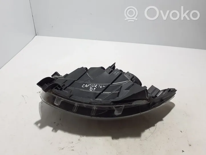 Renault Captur Lampa przednia 260105066R