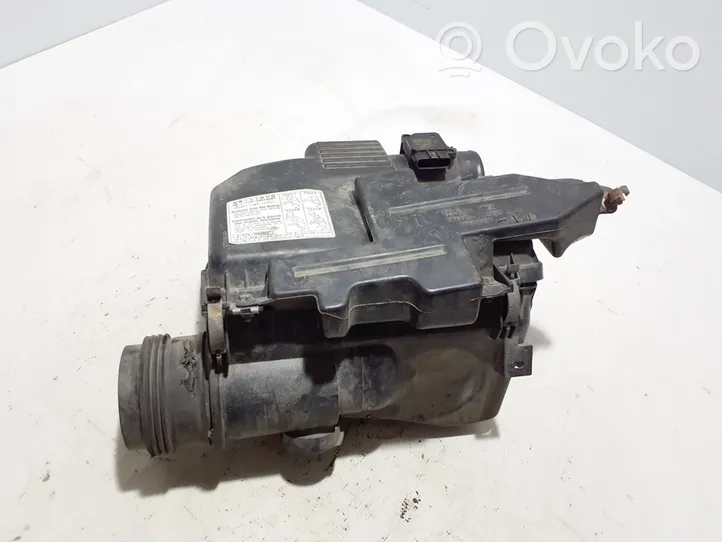 Toyota Land Cruiser (J120) Boîtier de filtre à air 1789330020