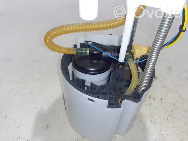 Volvo XC40 Pompe à carburant 32139301