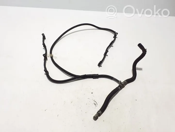 Volkswagen Touareg II Linea/tubo flessibile di ritorno del carburante 057130218N