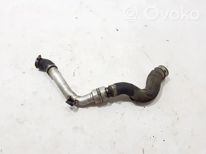 Volkswagen Touareg II Tube d'admission de tuyau de refroidisseur intermédiaire 7P6145968