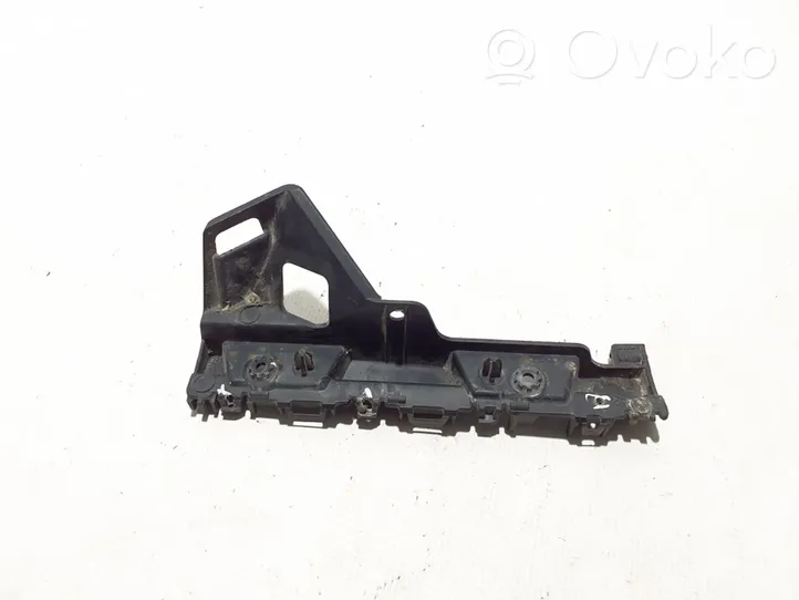 Renault Trafic III (X82) Support de montage de pare-chocs avant 622217405R