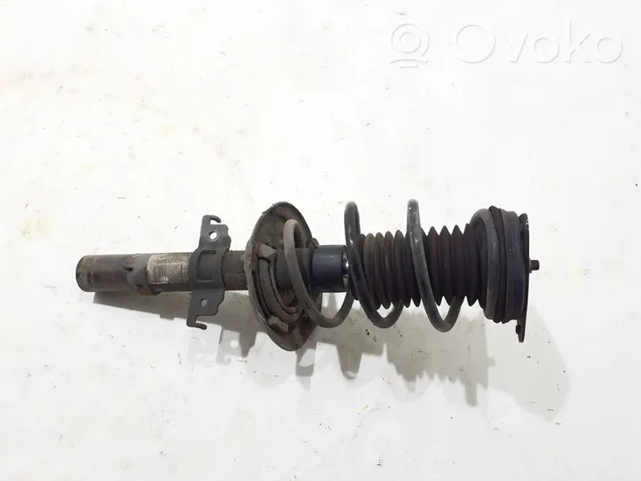 Renault Megane IV Front shock absorber/damper 543025368R