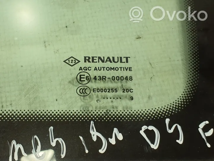 Renault Megane IV Fenêtre latérale avant / vitre triangulaire 833064816R