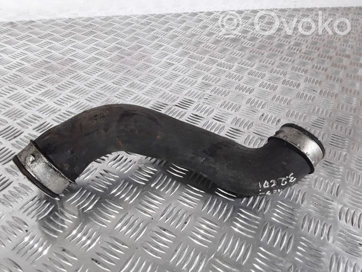 Mercedes-Benz S W220 Tubo flessibile intercooler A2205280682