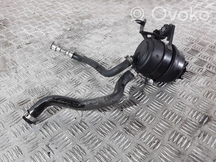 BMW X1 E84 Vairo stiprintuvo skysčio bakelis 32416768094