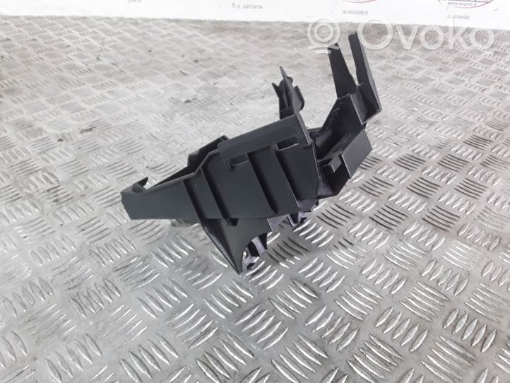 Audi A4 Allroad Support de fixation de coffre/hayon 8K1971845