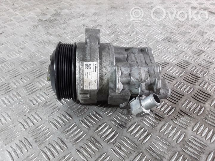 BMW X6 M Ilmastointilaitteen kompressorin pumppu (A/C) 6856684