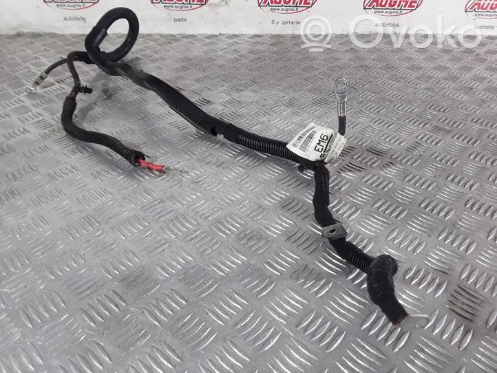 Opel Zafira C Cable positivo (batería) 39040897