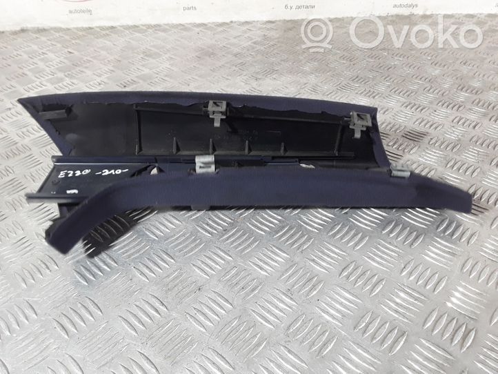 Mercedes-Benz E W210 Rivestimento montante (D) (superiore) 2106921622