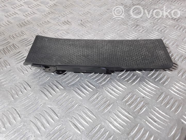 Volkswagen Golf V Repose-pieds 1K1864777B