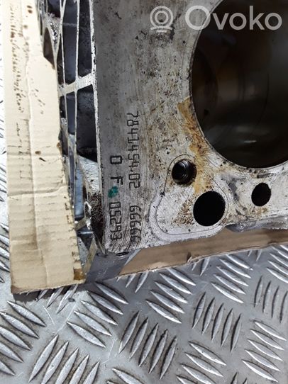 7837645 BMW M3 Engine block, 328.46 € | RRR