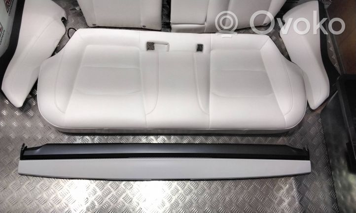 Tesla Model 3 Kit intérieur 
