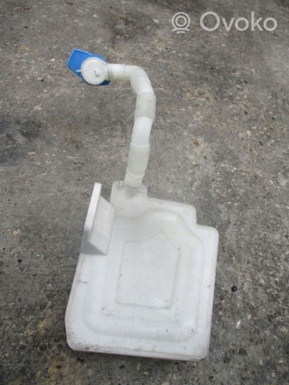 Volkswagen Jetta V Windshield washer fluid reservoir/tank 1K0955453R