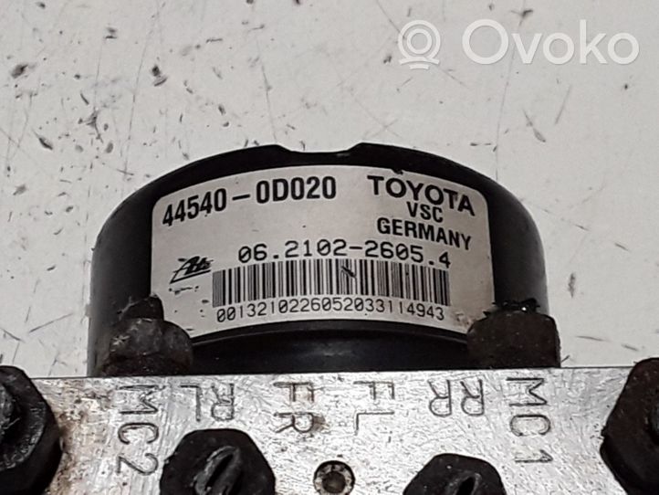 Toyota Yaris ABS-pumppu 445400D020