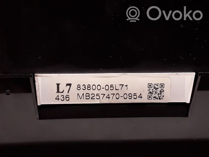 Toyota Avensis T270 Compteur de vitesse tableau de bord 8380005L71