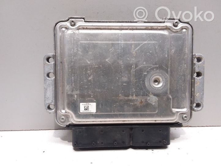 Hyundai i40 Sterownik / Moduł ECU 391202A209