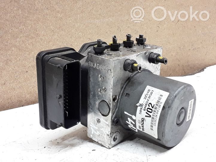 Hyundai i40 ABS Pump 589203Z510