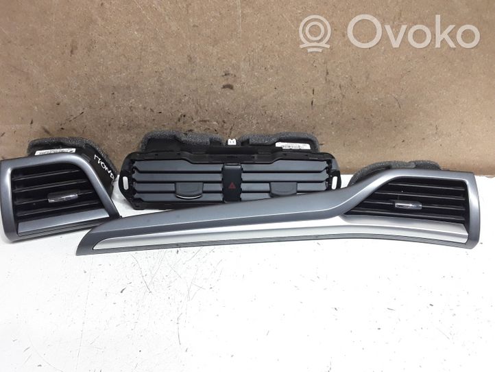 Ford Mondeo MK V Grille d'aération centrale DS7319K617