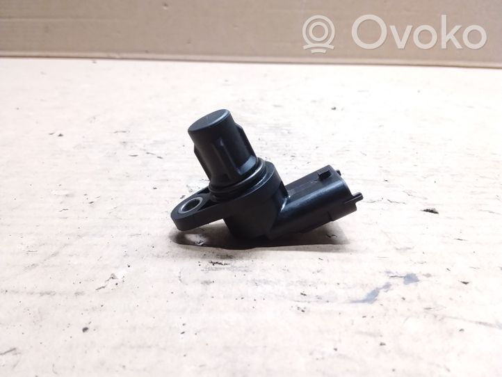 Opel Corsa D Camshaft position sensor 0232103052