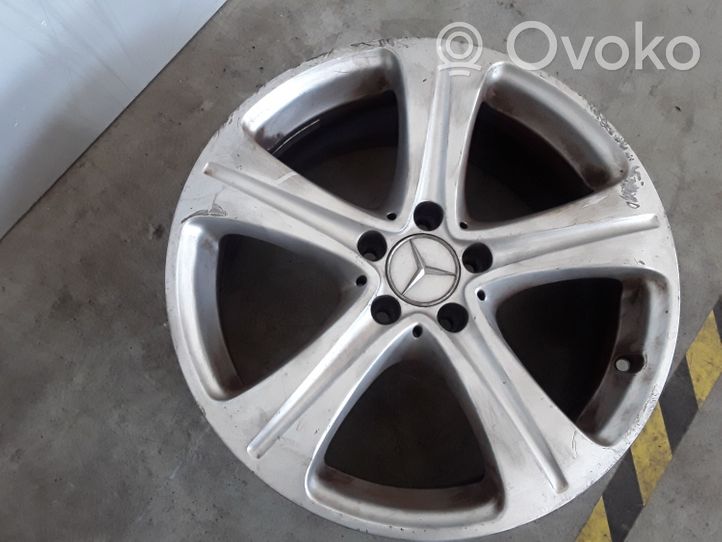 Mercedes-Benz E W213 R18-alumiinivanne A2134011400