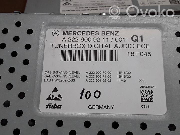 Mercedes-Benz GLE (W166 - C292) Unité principale radio / CD / DVD / GPS A1669005420