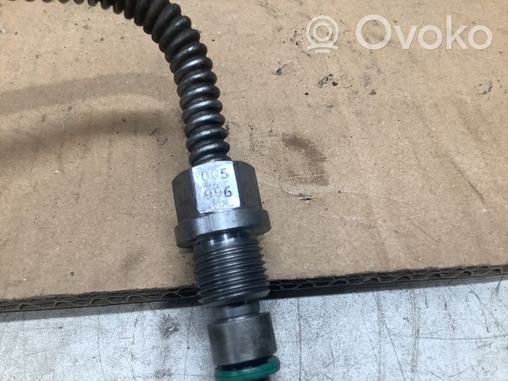 Nissan Qashqai Tubo flessibile mandata olio del turbocompressore turbo 005996