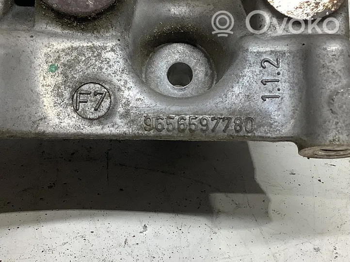 Citroen C5 Engine mounting bracket 9656597780