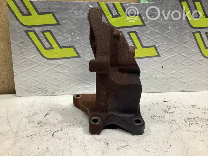 Citroen C5 Engine mounting bracket 9661872580