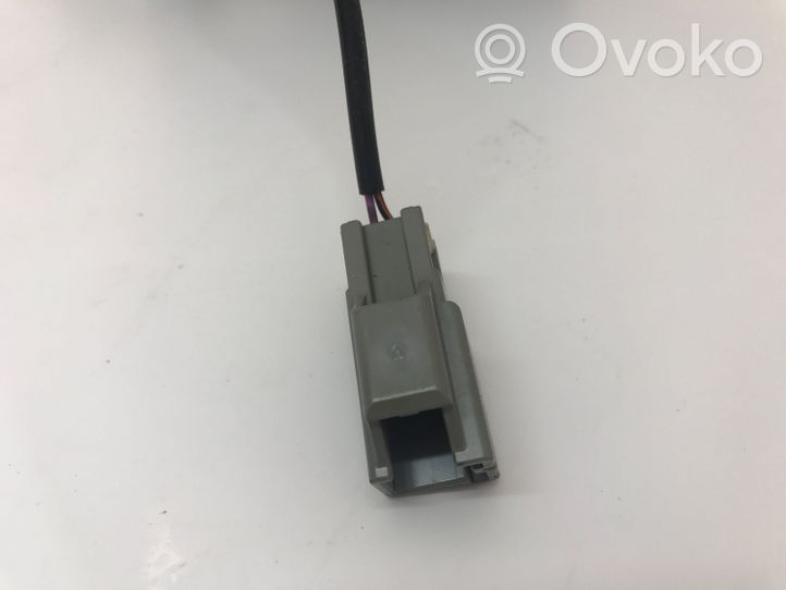 Volvo C70 Rear seatbelt buckle 30780609