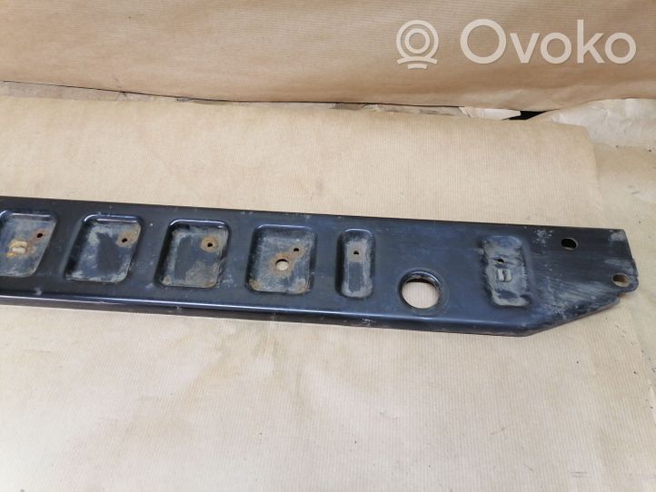 Ford Focus C-MAX Traverse inférieur support de radiateur 