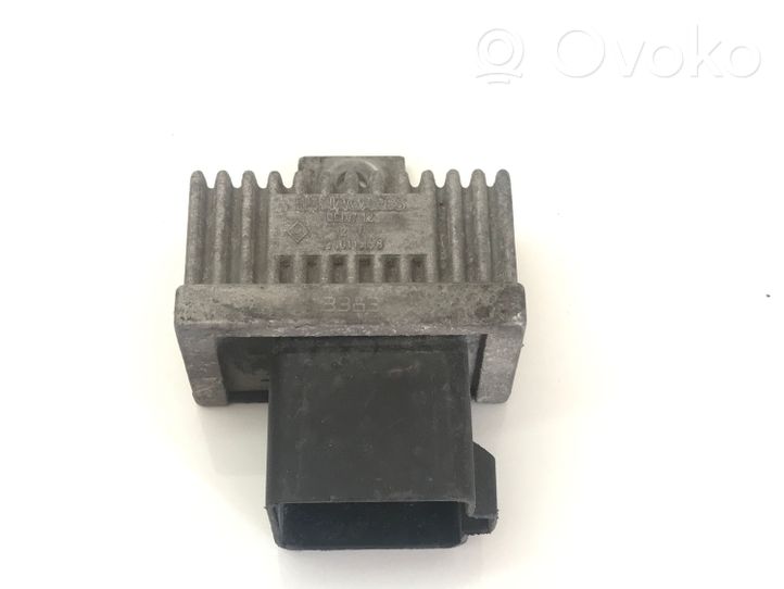 Nissan Kubistar Žvakių pakaitinimo rėlė 7700115078