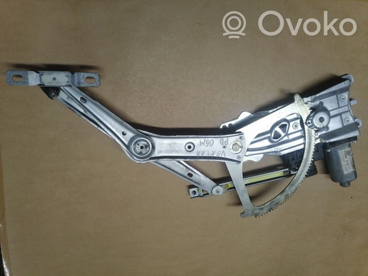 Opel Signum Regulador de puerta delantera con motor A331093306469RH