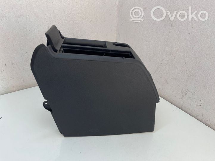 Volkswagen Golf VI Center console 1K0863323Q