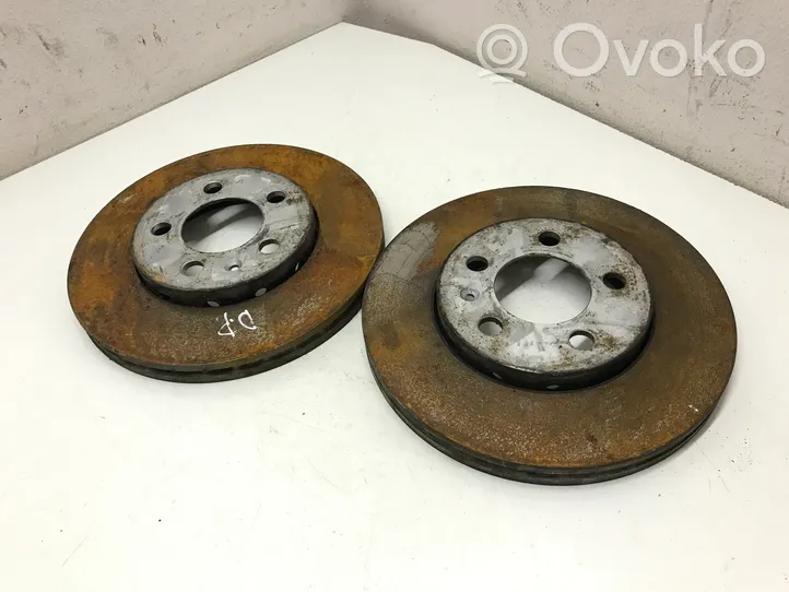 Volkswagen Polo V 6R Front brake disc 