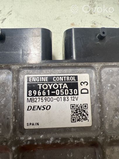 Toyota Avensis T270 Sterownik / Moduł ECU 8966105D30