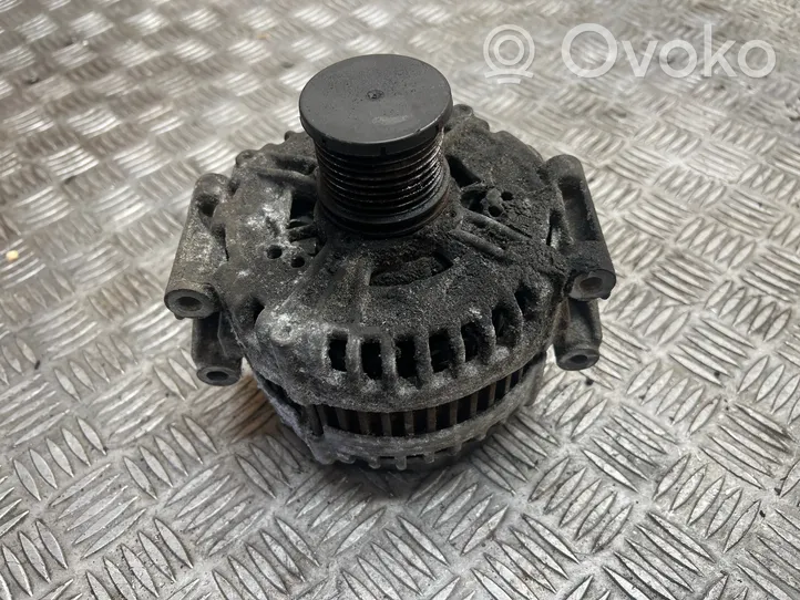 Mercedes-Benz S W221 Alternator A0131540902