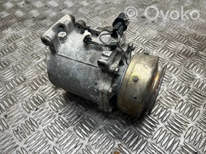 Mitsubishi Pajero Sport I Compressore aria condizionata (A/C) (pompa) MR360532