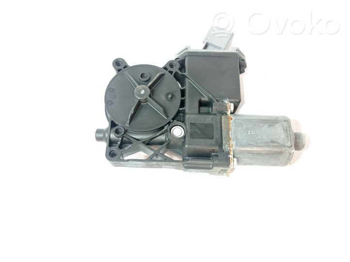 Opel Astra J Front door window regulator motor 