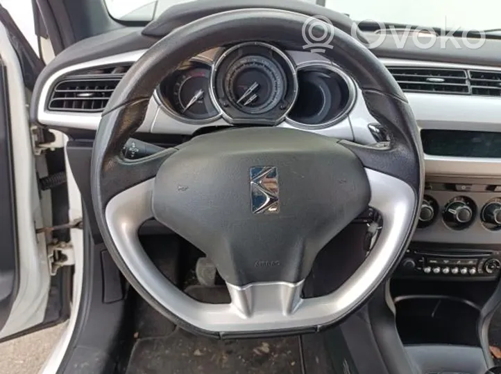 Citroen DS3 Steering wheel 