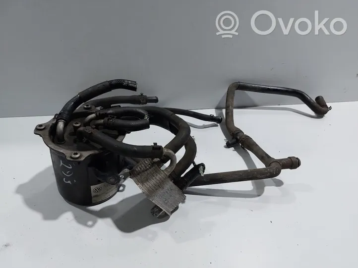 Audi Q7 4L Soporte de apoyo del filtro de combustible 7L6127401F