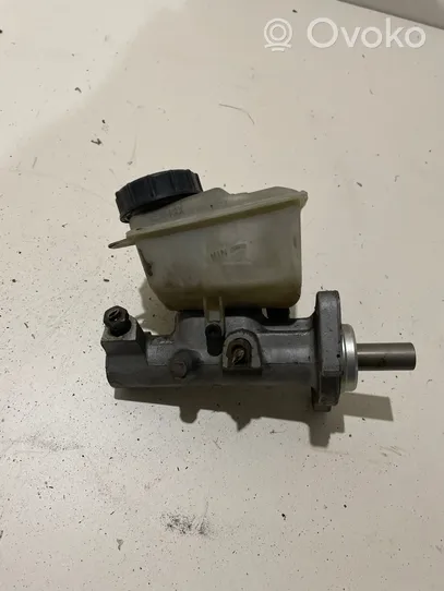 Volvo V70 Brake fluid reservoir 8646006