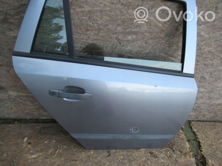 Opel Astra H Drzwi tylne 