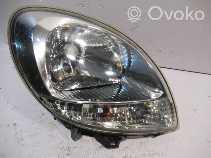 Renault Kangoo I Headlight/headlamp 8200236591