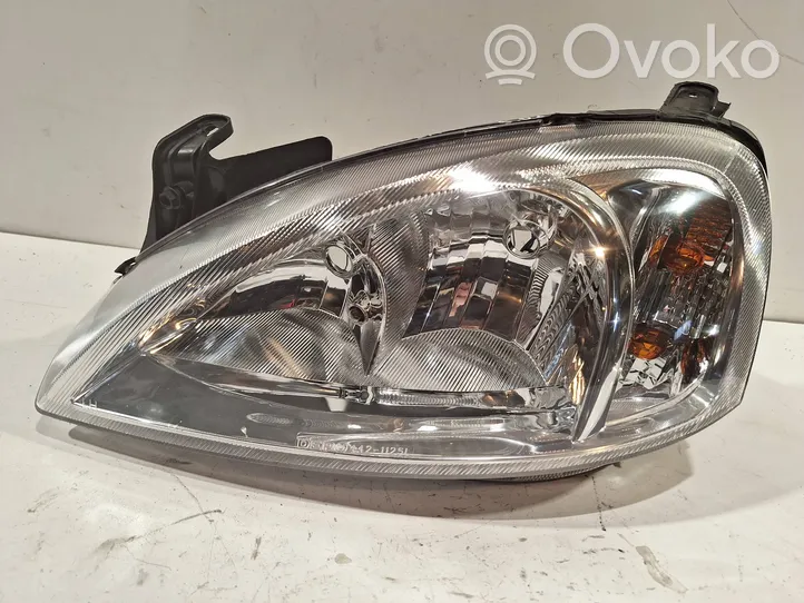 Opel Corsa C Lampa przednia 442-1125