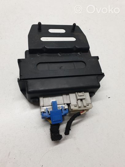 Chevrolet Captiva Comfort/convenience module 25843242