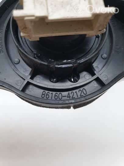 Toyota RAV 4 (XA30) Lautsprecher Armaturenbrett Cockpit 8616042120