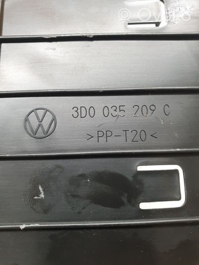 Volkswagen Phaeton Äänenvahvistimen kiinnike 3D0035209