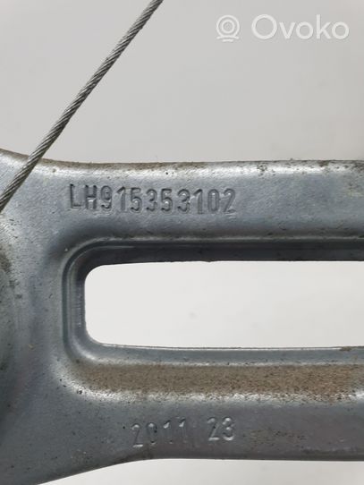 Opel Astra J Takaoven manuaalinen ikkunan nostin 13260131