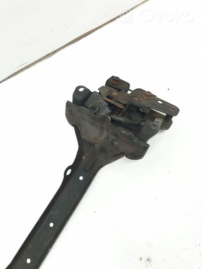 Volkswagen Touareg I Staffa del pannello di supporto del radiatore 7L0805799